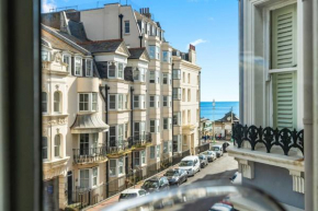 Brighton Pier Stay Relaxation in the City